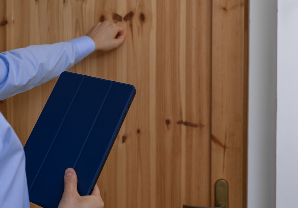 Komornik – jakie prawa i obowiązki dotyczą zajęcia majątku, gdy w grę wchodzą zwierzęta?